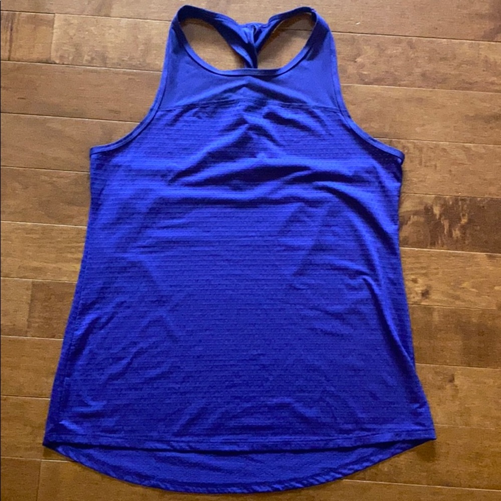 Champion athletic top